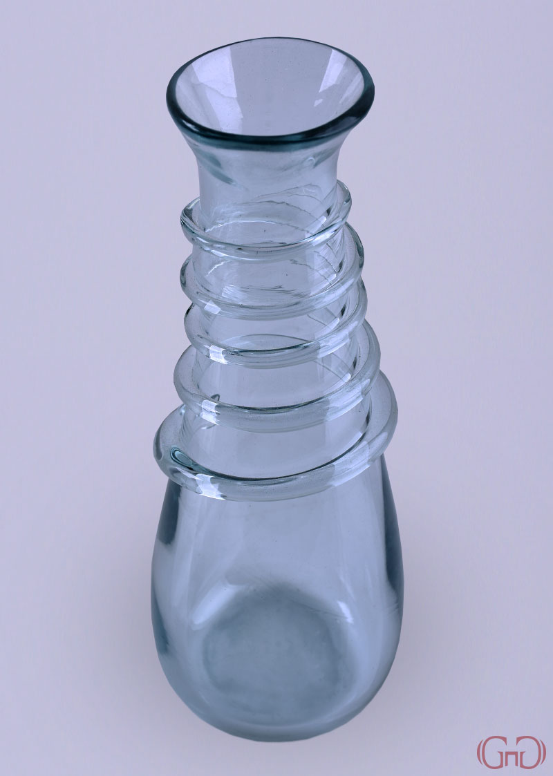 vase-glass-short-snake-twist-straight-top-20CM
