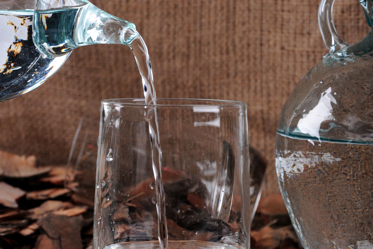 jugs-water-glass-hand-made-art